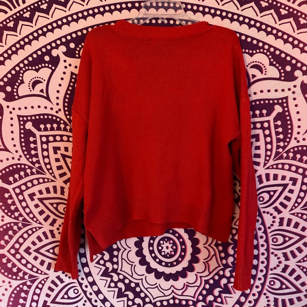 Red sweater size M - Picture 4 of 4